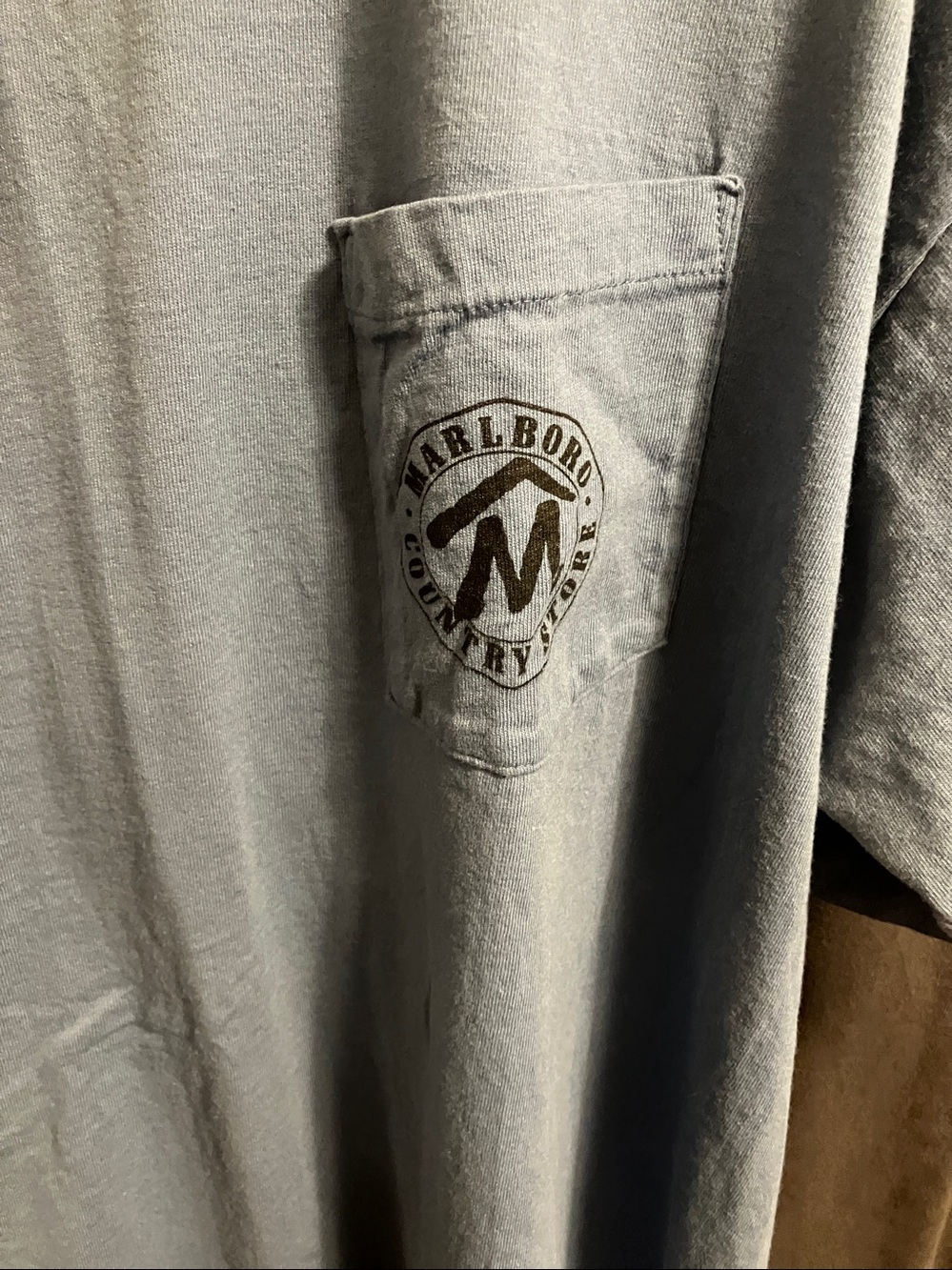 Great find. New , but older 1994 set of 3 Marlboro logo t shirts one size - Picture 6 of 15